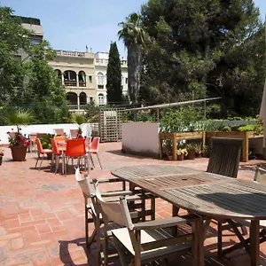 https://residencia-albergue-studio.catalonia-hotels.com
