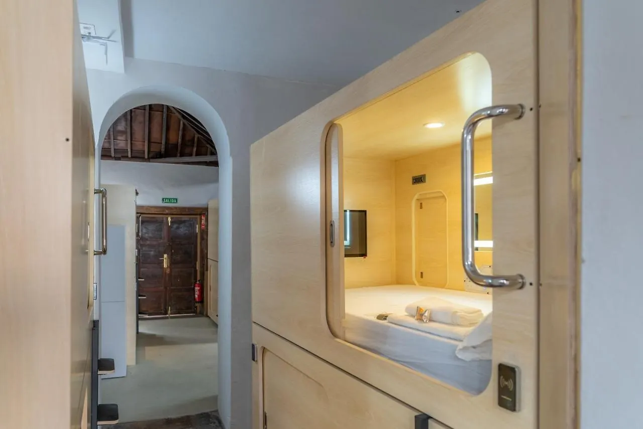 HosteLit, Capsule Hostel Santa Cruz de la Palma